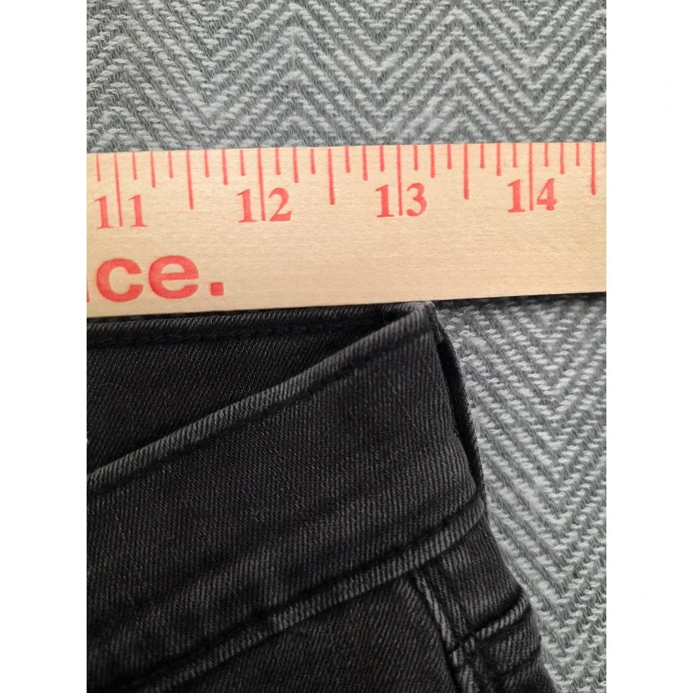 Denizen from Levis denizen from